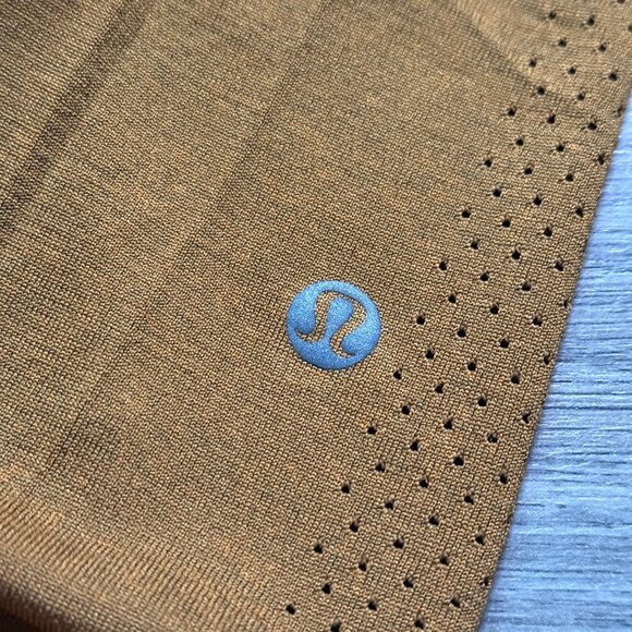 Lululemon Men's Metal Vent Breathe Short Sleeve - Orange/Brown - Picture 5 of 8